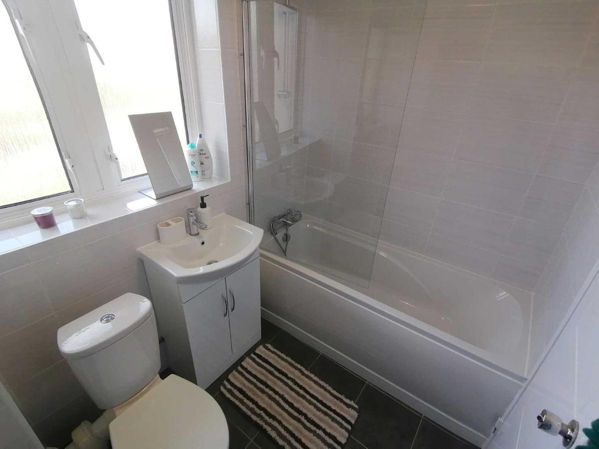 White City Apartment, Your London Stay Zewnętrze zdjęcie